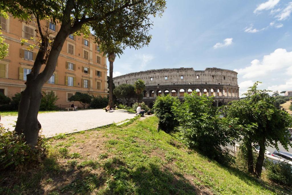 רומא B&B Colosseo Panoramic Rooms מראה חיצוני תמונה